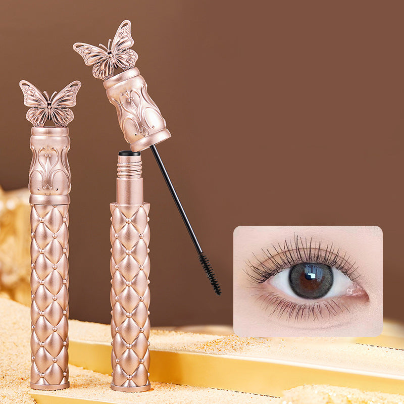 Wasserfeste Mascara für langanhaltenden Schwung