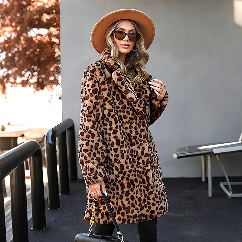 Mittellange Jacke mit Leopardenmuster für Damen