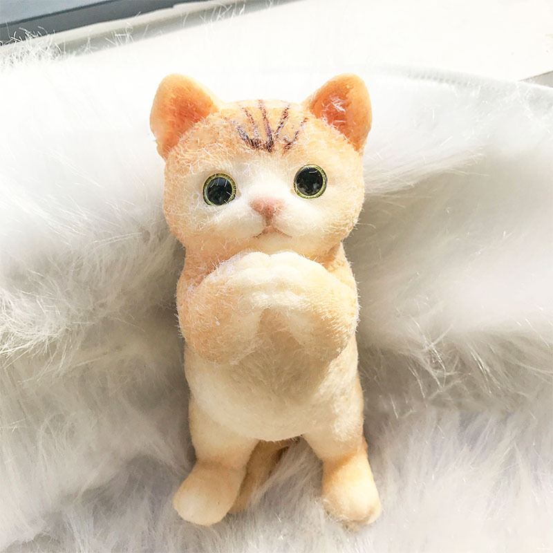🎁😻Niedliches und weiches Spielzeug in Katzenform