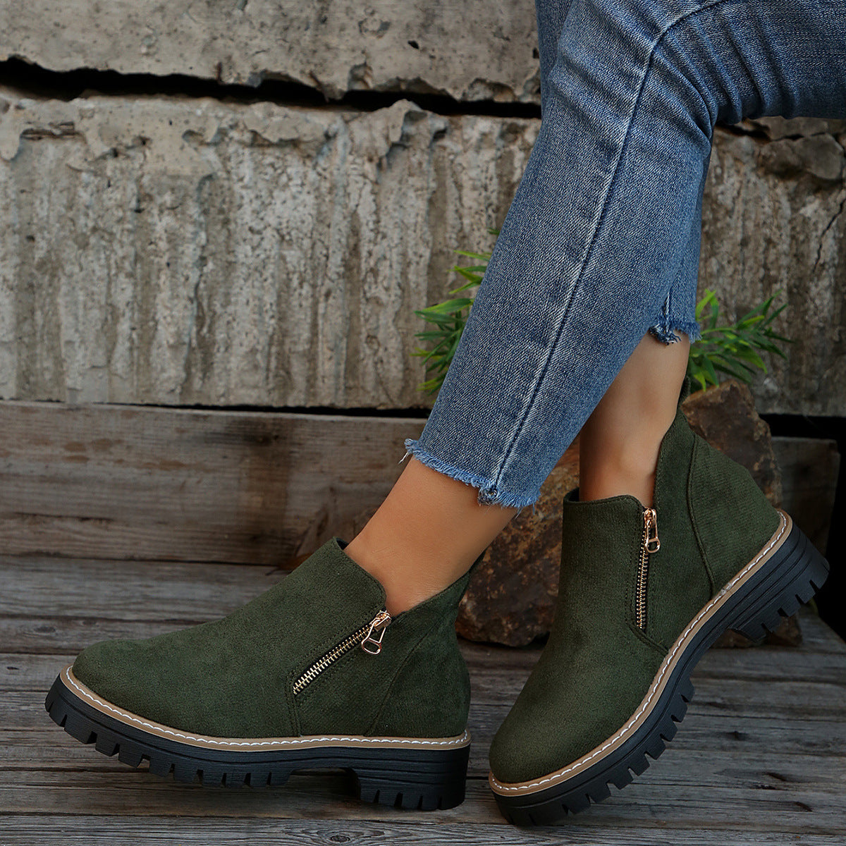 Damen-Stiefeletten mit runder Spitze und seitlichem Reißverschluss