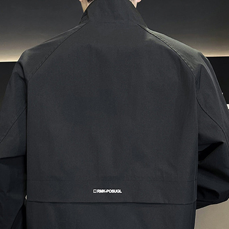 Stilvolle Herrenjacke mit durchgehendem Reißverschluss und Taschen