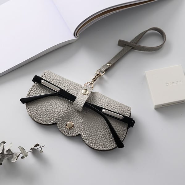 ✨HOT SALE ✨Soft Leather Sonnenbrille Bag👓️