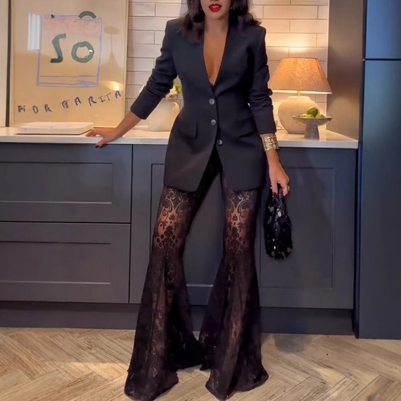 Stylischer Blazer & durchsichtige Schlaghose im 2-teiligen Set