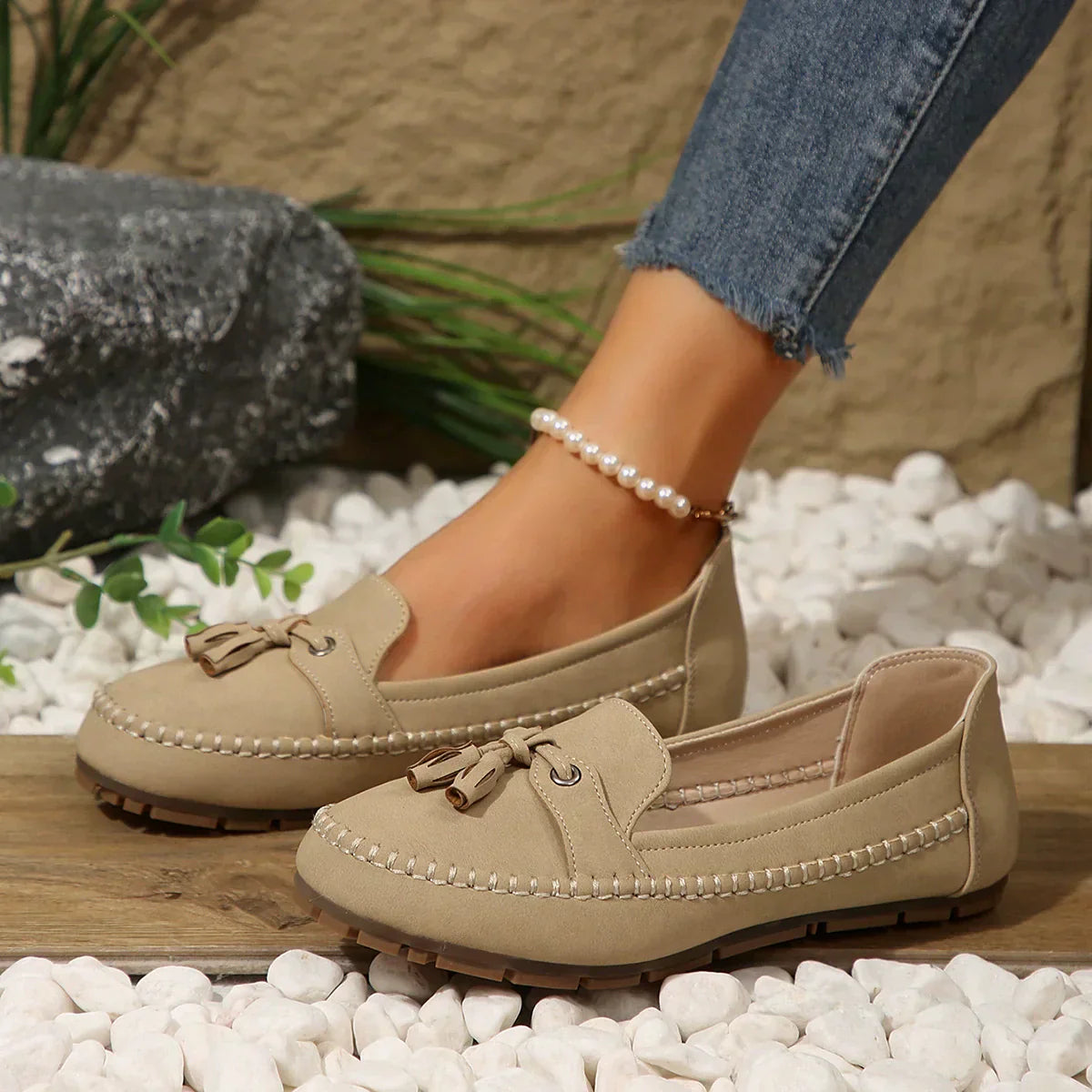 🔥Letzter Tag 49% Rabatt - Bequeme weiche Slipper für Damen im Vintage-Stil mit Schleife