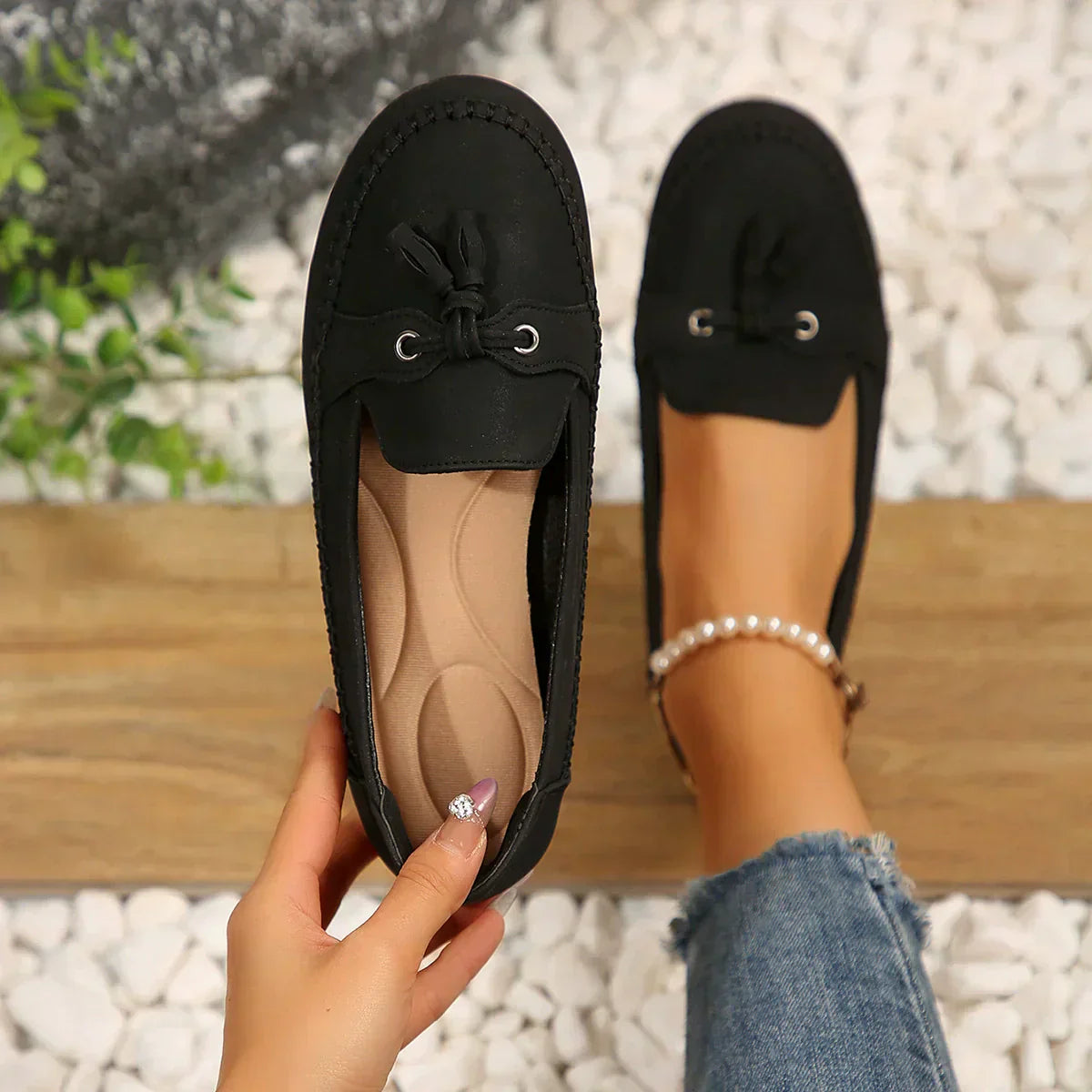 🔥Letzter Tag 49% Rabatt - Bequeme weiche Slipper für Damen im Vintage-Stil mit Schleife