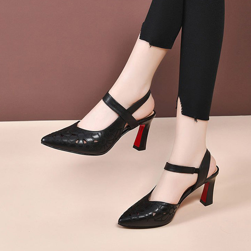 Hohle Damen-Sandalen mit spitzer Zehe