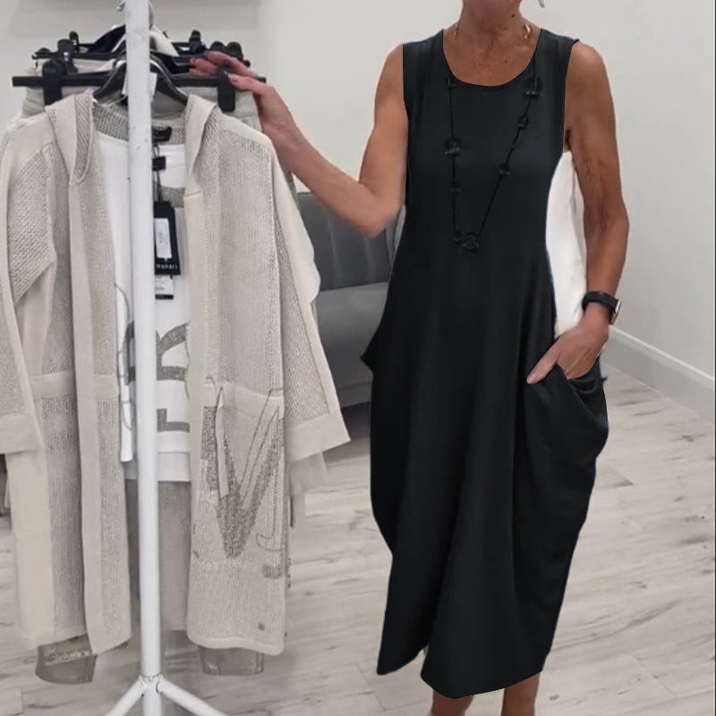 Schlichtes ärmelloses Kleid mit Taschen