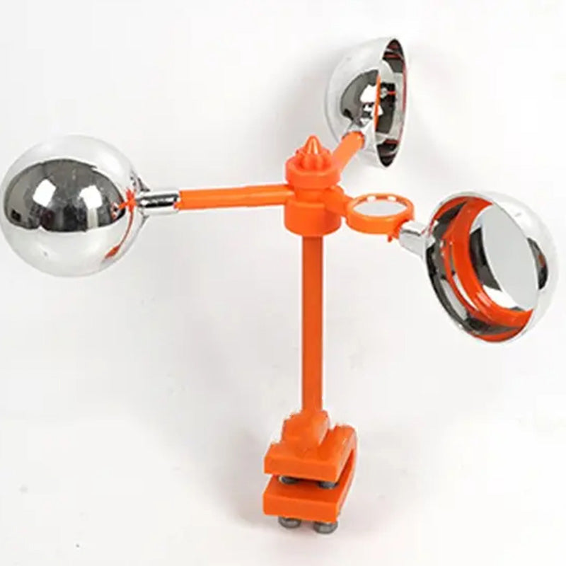 Vogelscheuche mit Reflektor und Windmaschine mit Sound