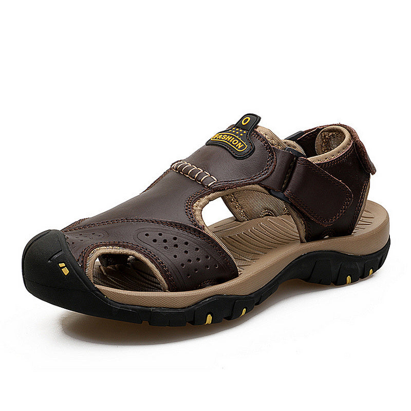 Lässige Sommersandalen mit geschlossener Zehenpartie und Klettverschluss für Herren