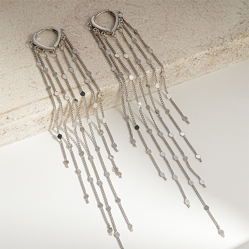 đ« 50% RABATT! âš Lange Damen Ohrclips mit Metallfransen đ Elegantes Design, Modern & Vielseitig Kombinierbar
