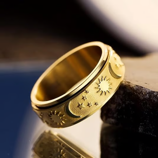 🛍️ 50 % Rabatt – Titanstahl-Ring mit Mond-, Stern- & Sonnen-Motiv – drehbarer Fidget-Ring – für kleine Auszeiten im Alltag 🌙