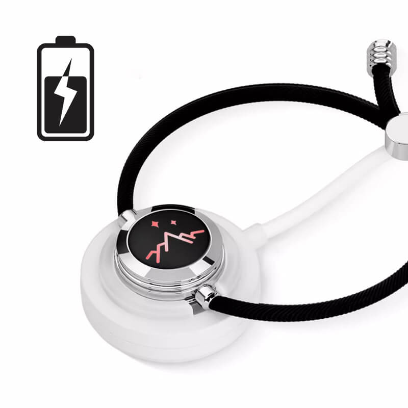 Ein Paar intelligente Sensorarmbänder für Liebhaber