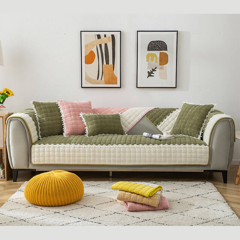Rutschfester Couchbezug aus Cord im Colour-Block-Design mit Spitze