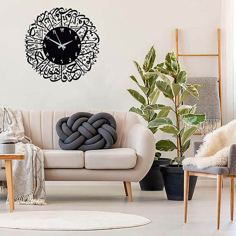 Dekorative Uhr mit Acrylspiegel