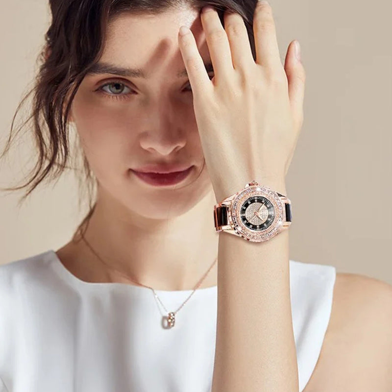 Elegante französische Uhr mit Zirkonbesatz cairoe