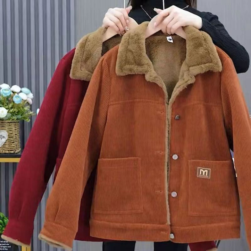 Warme Jacke aus mit Lammwolle gefüttertem Cord