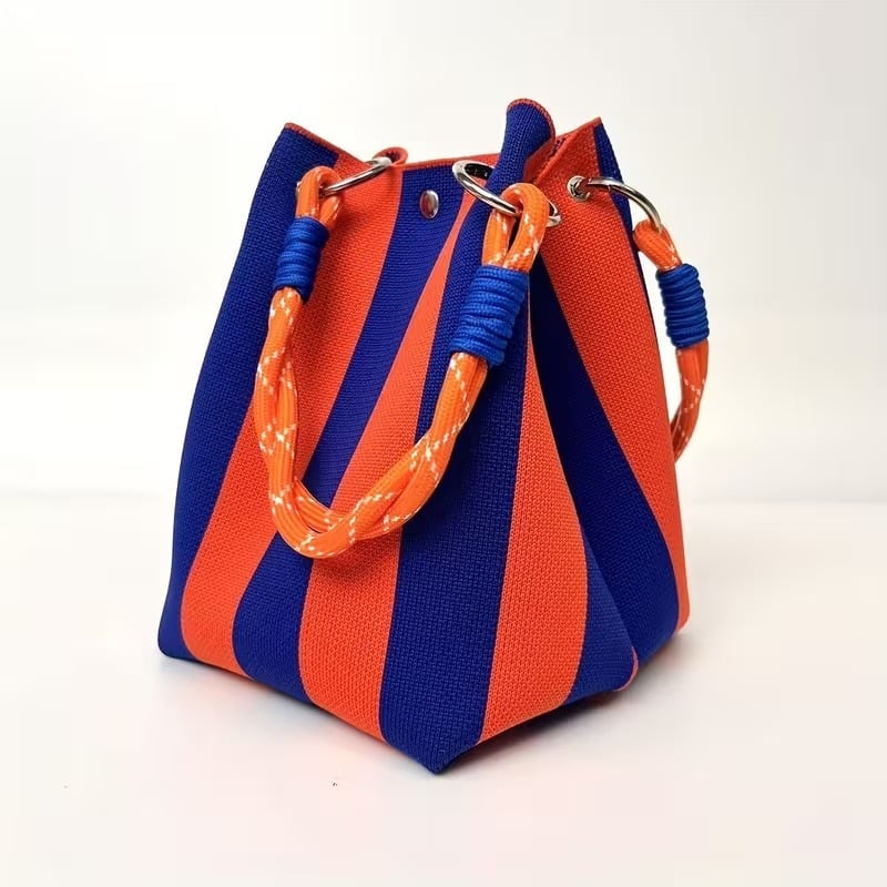 🌴 Boho Gestreifter Strick-Bucket-Bag für Damen – Handgemachte Sommer-Strand-Umhängetasche