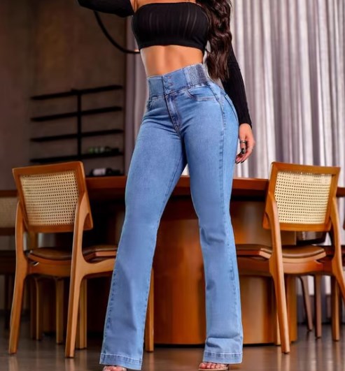👖💕 Stretch-Schlagjeans mit hohem Bund – Perfekt für den Frühling! ✨ Bequem, schlank, nachhaltig 👖 Ideal für Alltag & Freizeit.