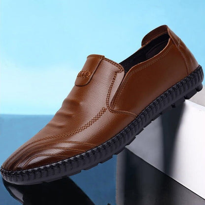 Herren-Schuhe aus weichem Leder, lässige Slipper