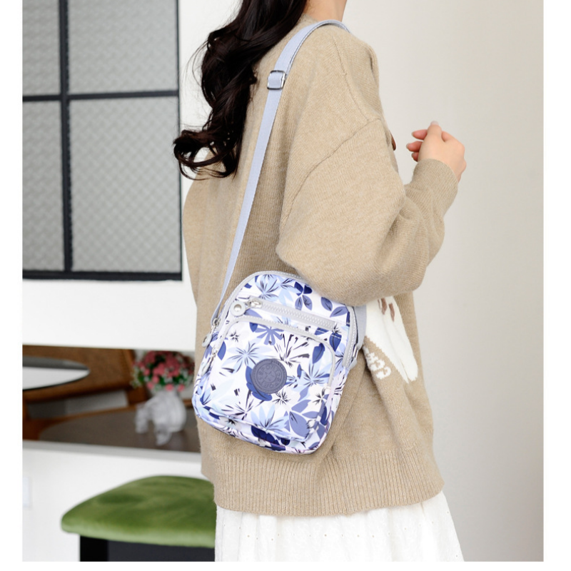 ✨Heißer Verkauf 50% OFF✨Modische leichte Tasche mit Multi-Pocket-Design👜