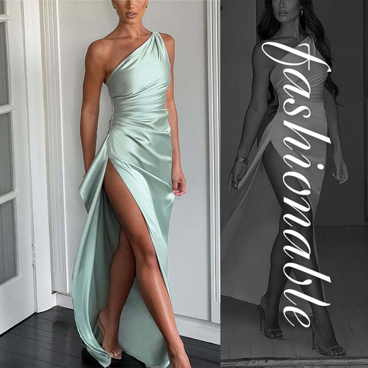 🌟50% Rabatt⏰ Satinkleid in Maxilänge mit Schlitz und Drapierung, One-Shoulder-Design