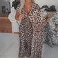 Damenkleid mit V-Ausschnitt und Leopardenmuster