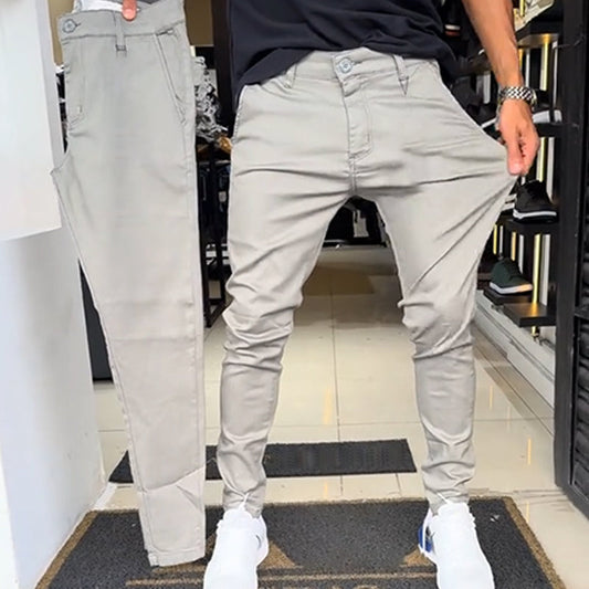 Herren Slim-Fit Freizeithose in Unifarben