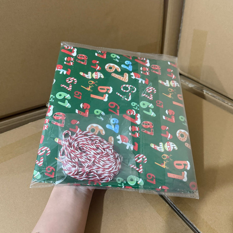 Witziges Weihnachtsmuster-Geschenkpapier