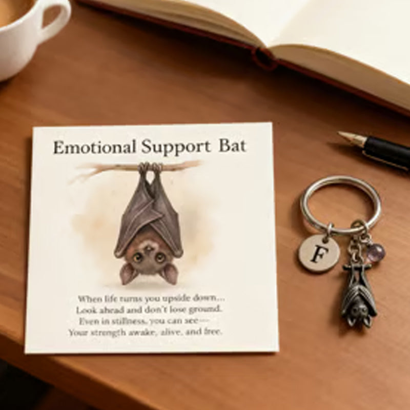 ✨Black Friday 50 % Rabatt!🦇Emotionaler Unterstützungs-Fledermaus-Schlüsselanhänger mit Grußkarte