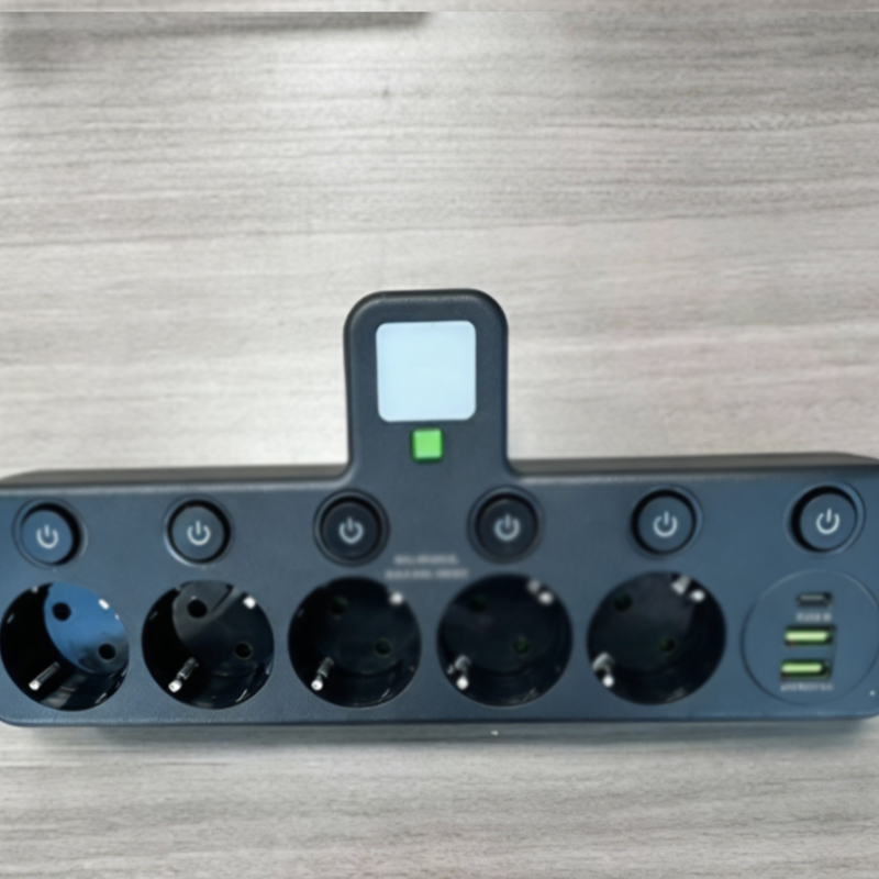 EU-Stecker-Wandler-Steckdose mit 4 Steckdosen, Multi-Port-Wanddose mit unabhängigem Schalter und kleinem Nachtlichtadapter