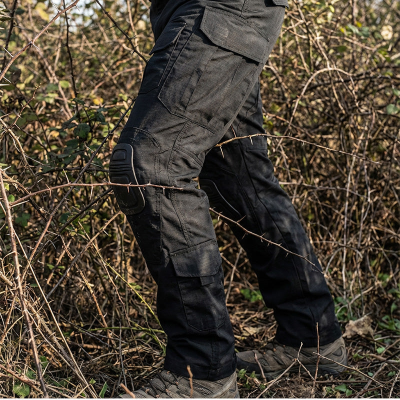 🪖👖 Männer-Taktische Cargo-Hosen mit integrierten Kniepolstern – Entwickelt für Mobilität, Haltbarkeit und missionstaugliche Lagerung