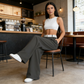 Stylische Hose mit weitem Bein 💃 Farblich abgesetzter Bund + hoher Bund ✨ Perfekt fürs Büro oder zum Shoppen 👜