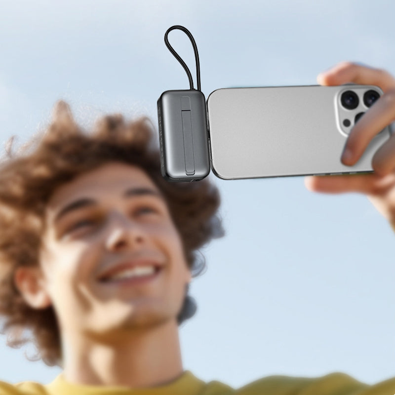 🌞Frühlingserwachen: 50% Rabatt!⚡3-in-1 Magnetische Mini Powerbank – Integrierte Kabel & Drehstecker – 5000 mAh – Kabelloses Laden für iPhone, Watch & Android – Ultra kompakt
