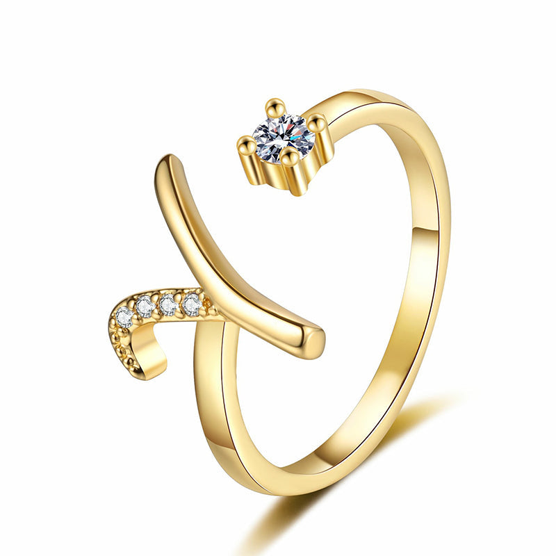💍⏰ 50% RABATT – NUR FÜR KURZE ZEIT! Damen Ring mit Buchstaben – Funkelnde Zirkonia-Verzierung, verstellbare Größe & elegantes Design ✨