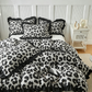 🐆 JETZT 50% RABATT! 🛌 Leoparden-Druck Rüschen-Bettbezug-Set – Weiches Gewebe, schickes Rüschendetail & lebendiger Druck – Perfekt für ein kühnes, gemütliches Schlafzimmer ✨