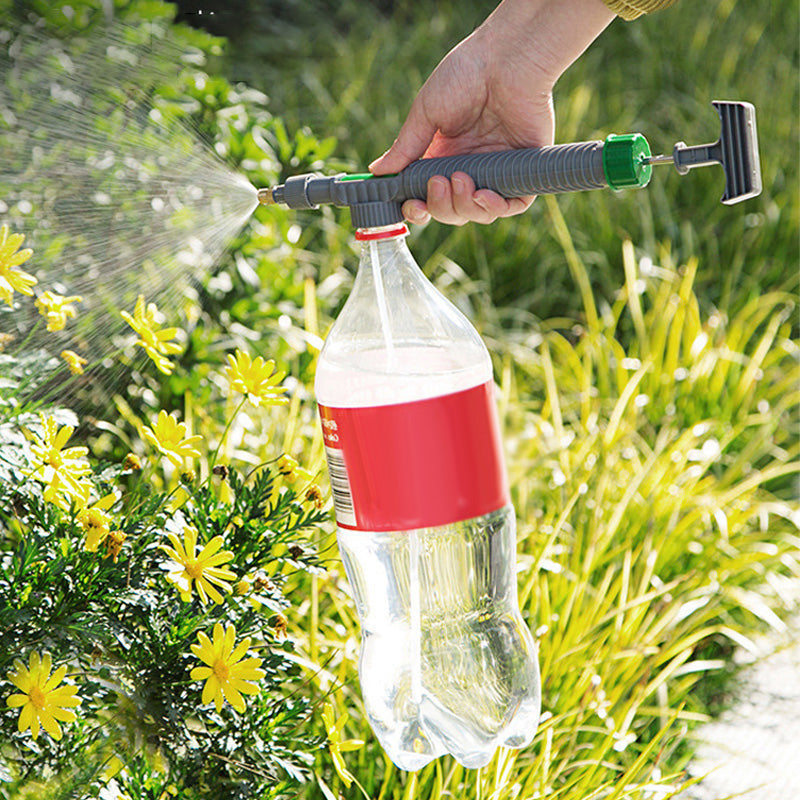 🌿Jetzt 50 % Rabatt! Manueller Flaschensprüher mit verstellbarer Düse – Tragbares DIY-Gartensprühgerät, passend für handelsübliche Plastikflaschen zum Gießen, Düngen und zur Schädlingsbekämpfung.