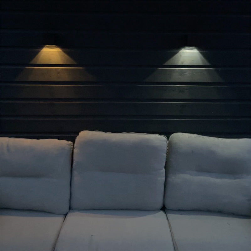 💡🔲 Quadratische Solar-Ambiente-Wandleuchte mit zwei Lichtfarbmodi – modernes Design & kabellose Freiheit! ✨