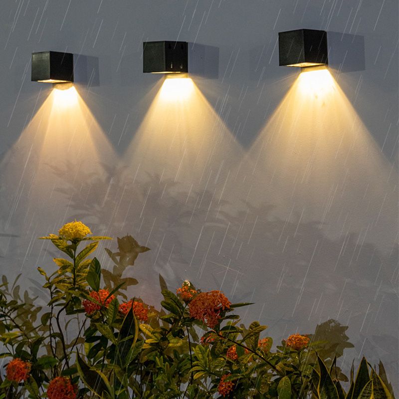 💡🔲 Quadratische Solar-Ambiente-Wandleuchte mit zwei Lichtfarbmodi – modernes Design & kabellose Freiheit! ✨