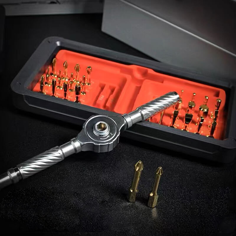 Ratchet screwdriver set