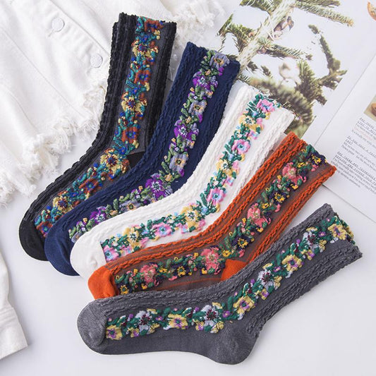 Vintage Socken mit Blumenstickerei